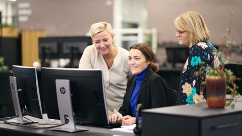 Glade folk om computeren i Sparekakksen Thy